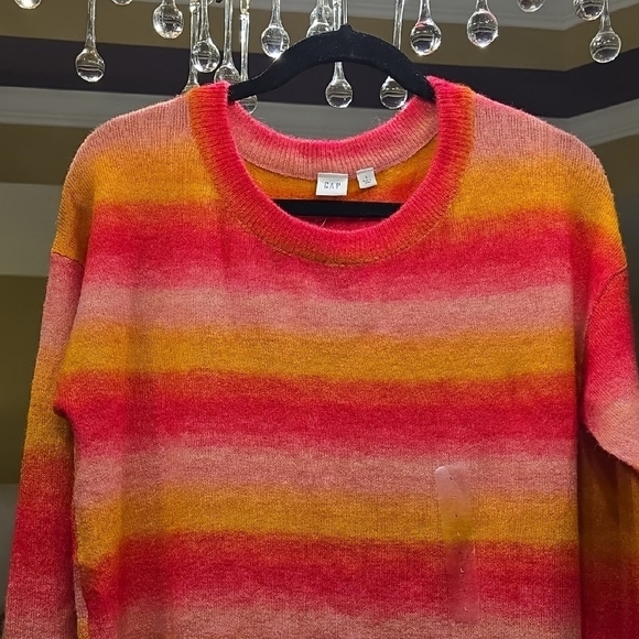 GAP Pink and Orange Knit Sweater - Picture 3 of 15